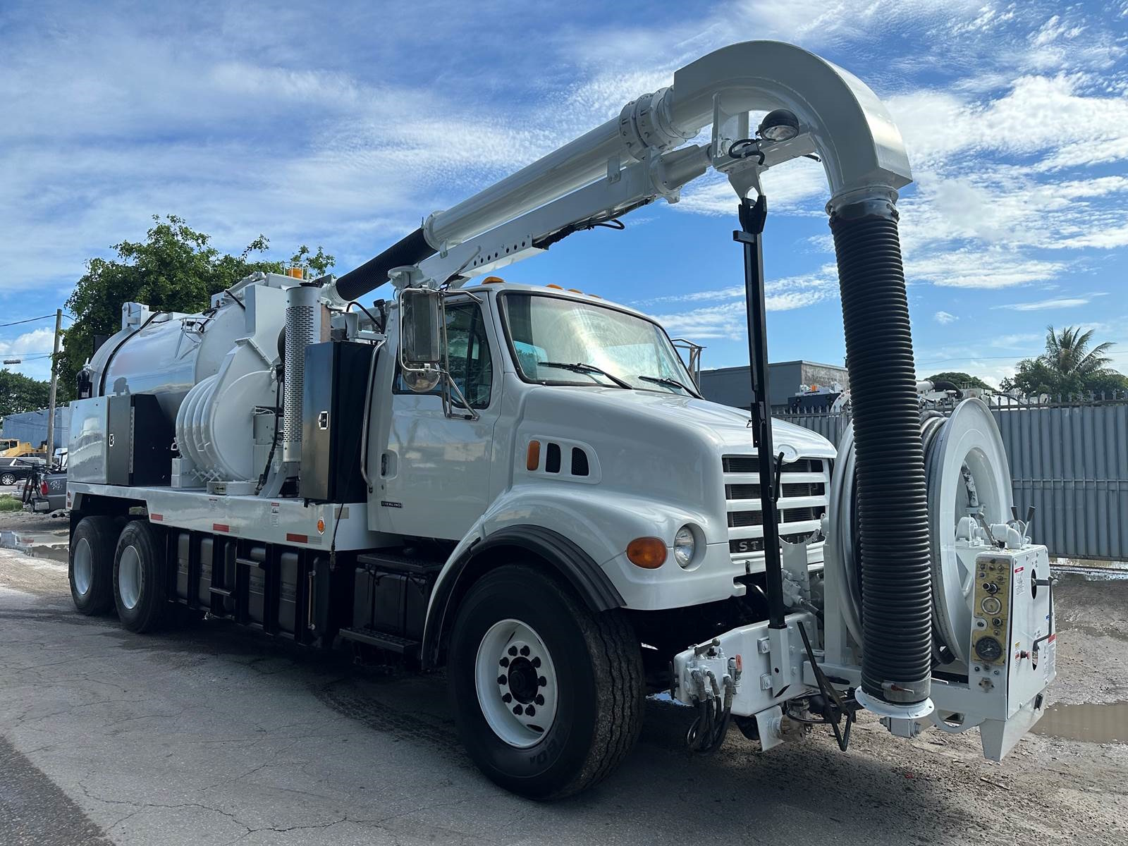 Hydro-Vac Jetter Vacuum Truck